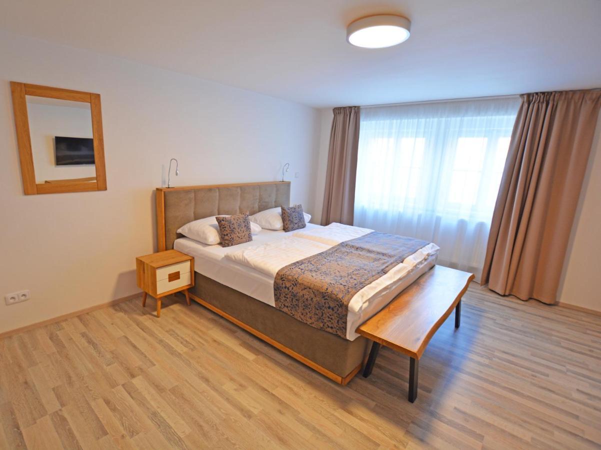 Hotel Karlova Prague - Mostecka 10 St Depandance Exterior photo